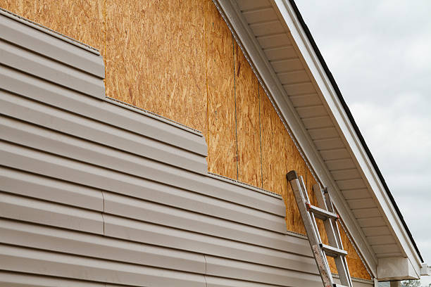 24/7 Emergency Siding Replacement experts in Elm City, NC